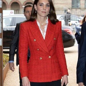 ❣️ Zara Red Double-Breasted Blazer ❣️